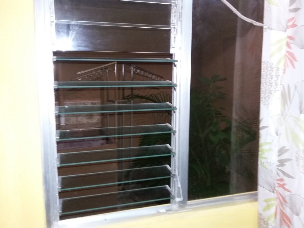 Cabinas Madeleine Puntarenas Exterior foto