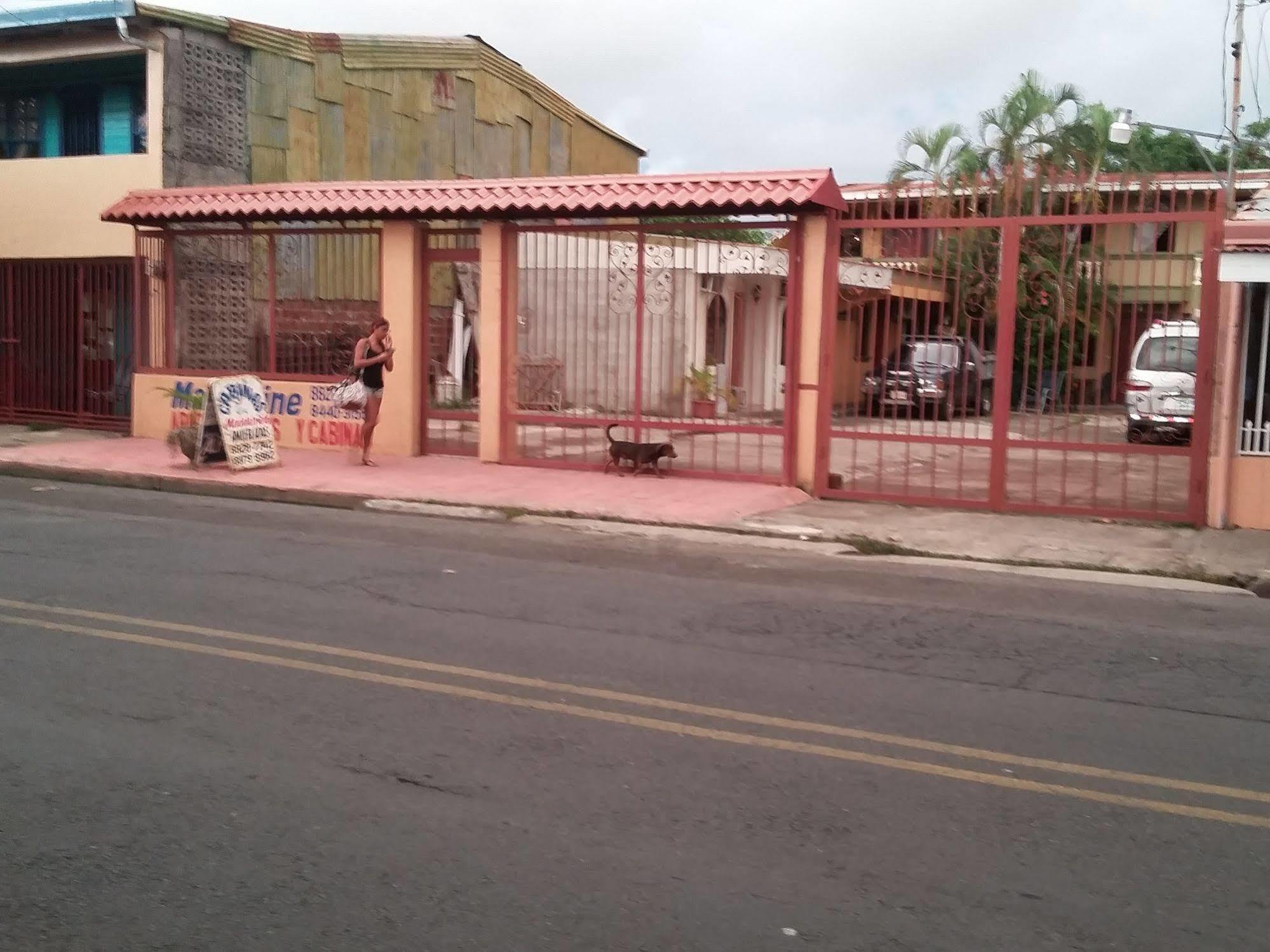 Cabinas Madeleine Puntarenas Exterior foto